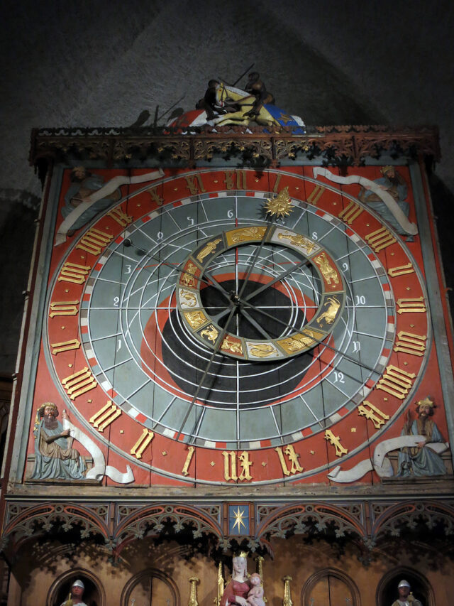 Top Remarkable Astronomical Clocks