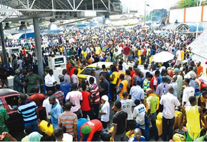 Lagos's fuel scarcity worsens, with stations accused of hoarding