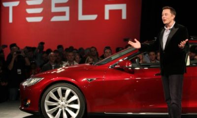 Tesla investor sues Elon Musk for causing problems with his "erratic tweets"