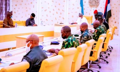 Buhari meets top security officials after Aso Rock attack