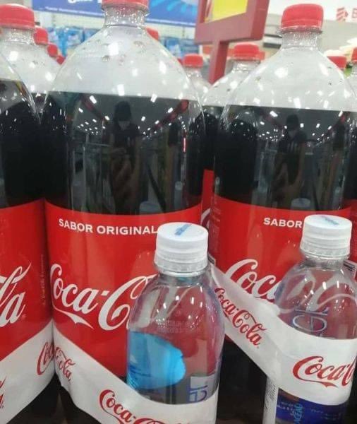 See how Coca Cola changes style after Ronaldo's saga