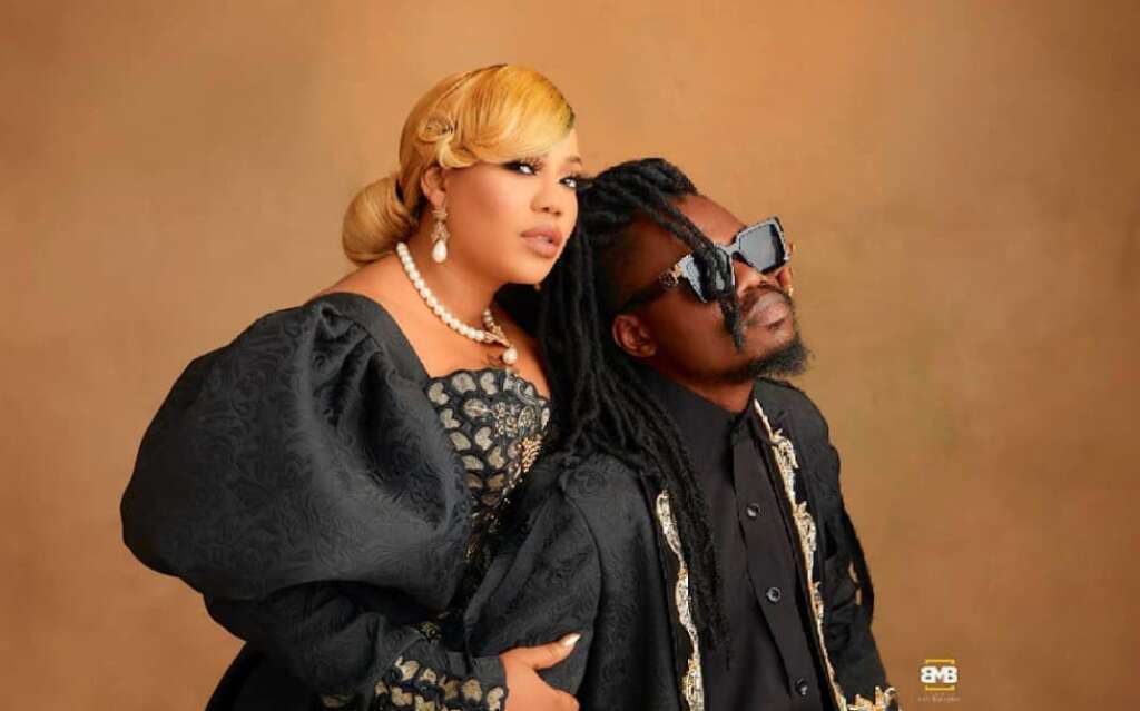 Nigerians drag Toyin Lawani as she unveil her fiancee face on her bridal shower