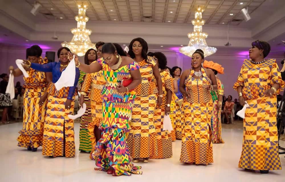 Top 10 Beautiful African Traditional Wedding Dresses in 2021