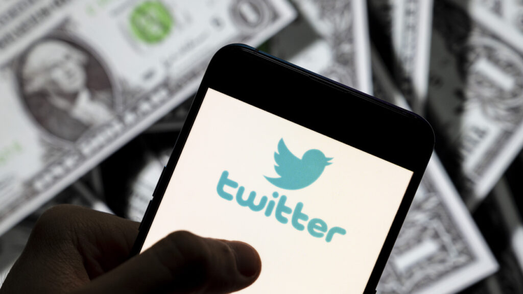 How to make money on Twitter in 2022