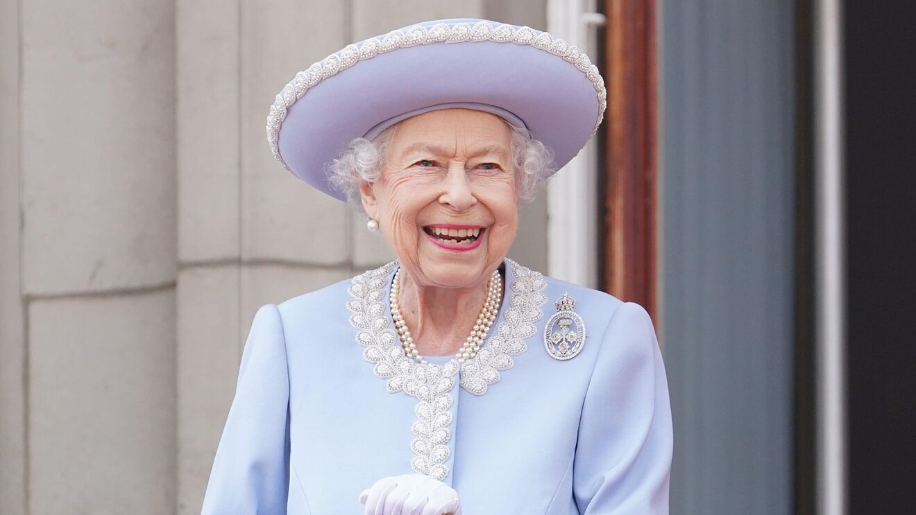 Top 10 Things Owned By Queen Elizabeth II That Will Blow Your Mind