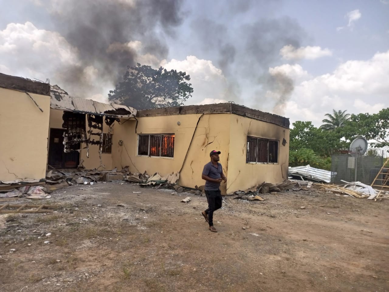 Fire razes INEC office in Ebonyi