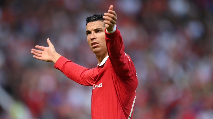 Manchester United to sue Ronaldo and ban him over Piers Morgan interview