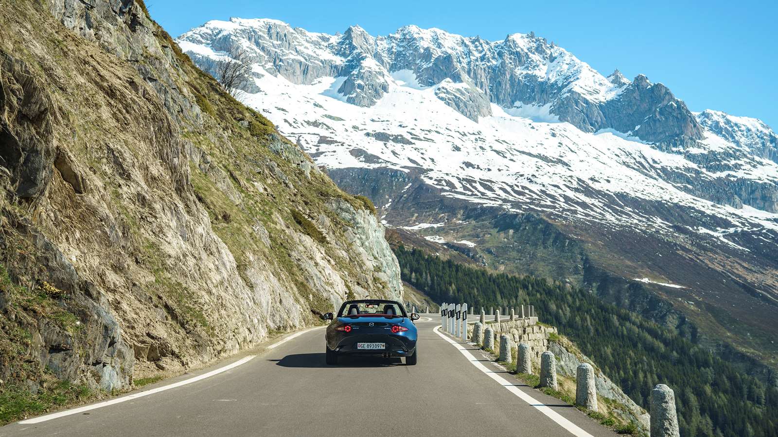 List of the Top 10 Countries in the World with the Finest Roads