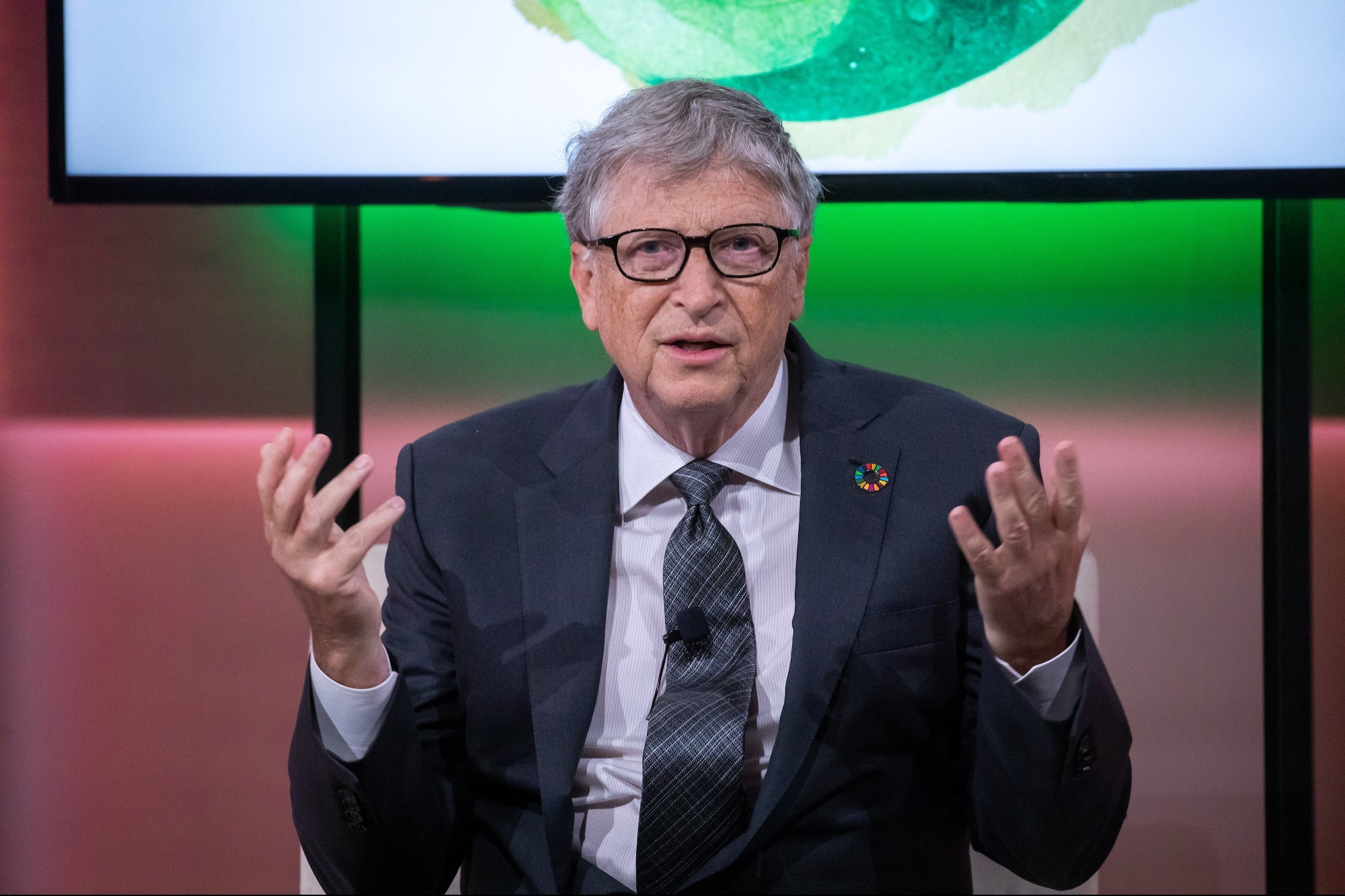 Bill Gates Meets With Innovators In Nigeria To Discuss The Future Of Africa