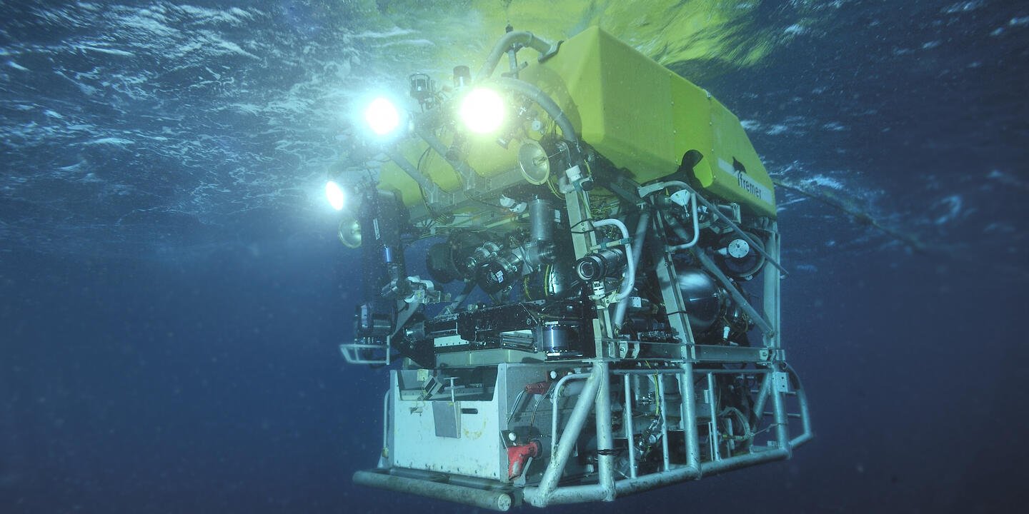 Missing Titanic Sub - France sends Victor 6000 meters deep diving robot to aid search