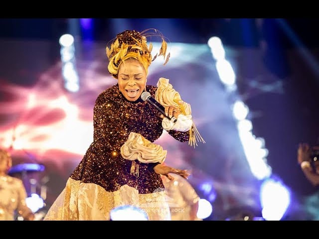 Traditionalist calls out Tope Alabi over use of sacred slang during ministration