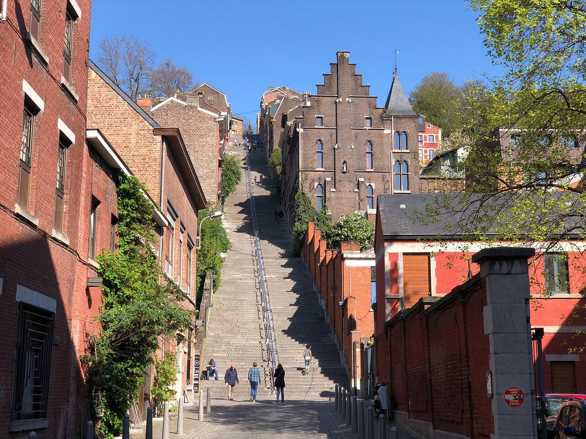 Top 10 Most Famous Stairways Around The World