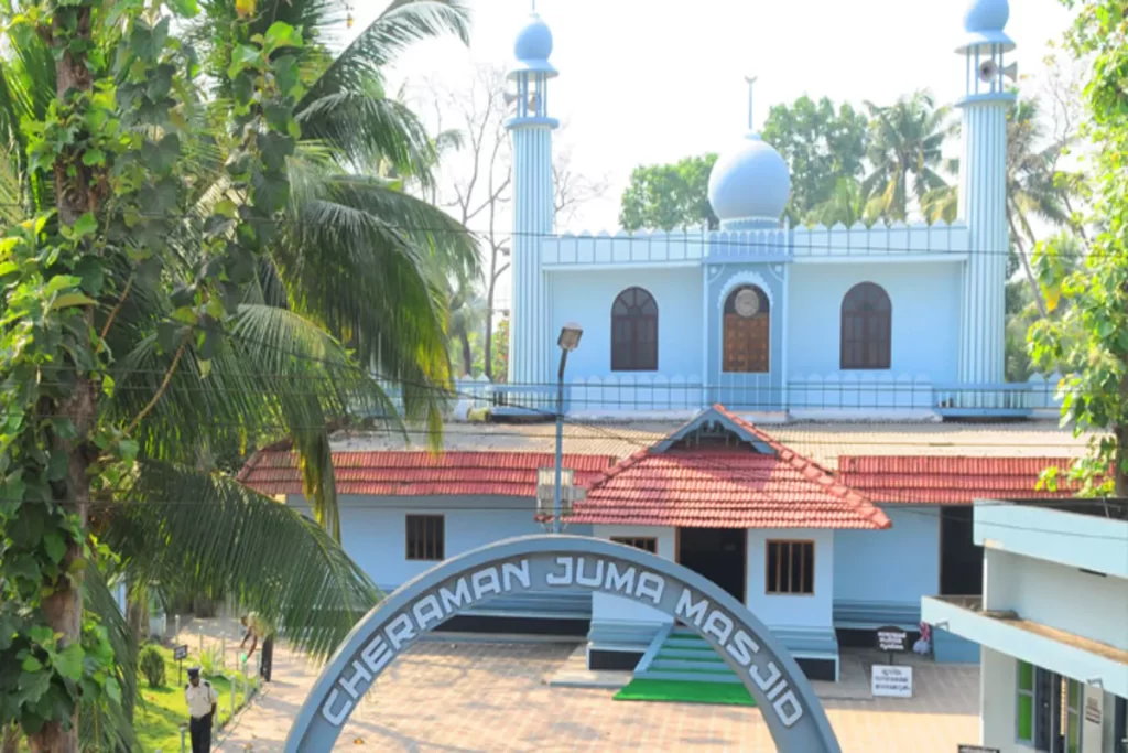 8. Cheraman Juma Masjid, Kerala ( India) one of the oldest mosques in the world 