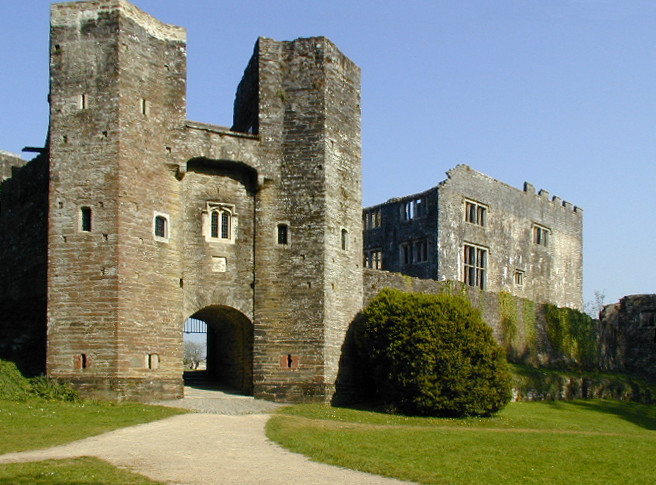 berry pomeroy castle