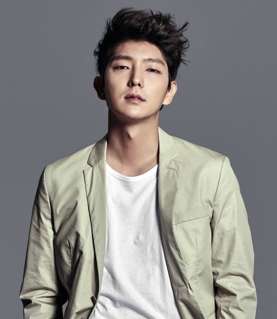 LEE JOON-GI one of the most famous Korean Actors