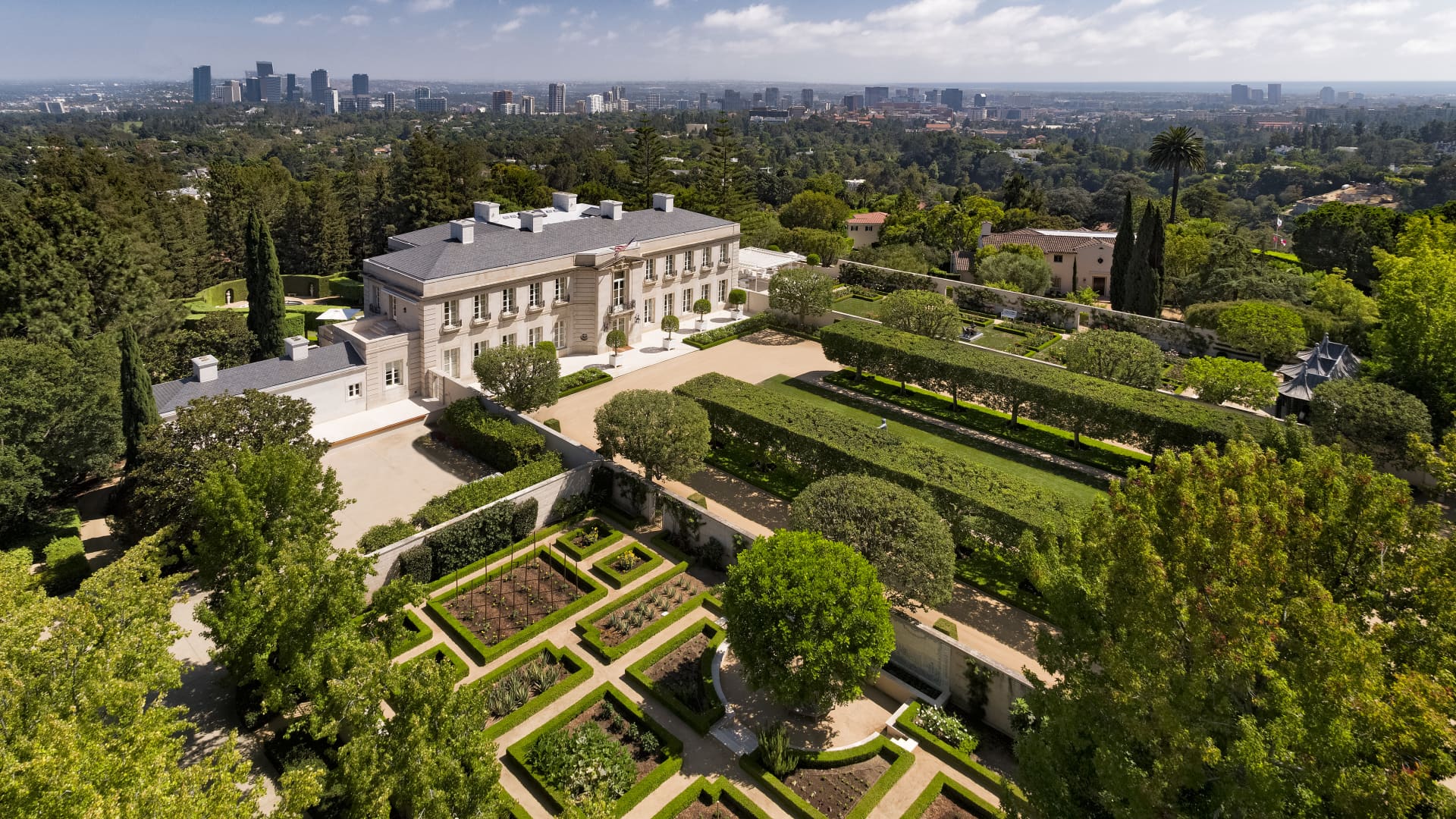 Top 10 Most Expensive Houses In America 2023/2024
