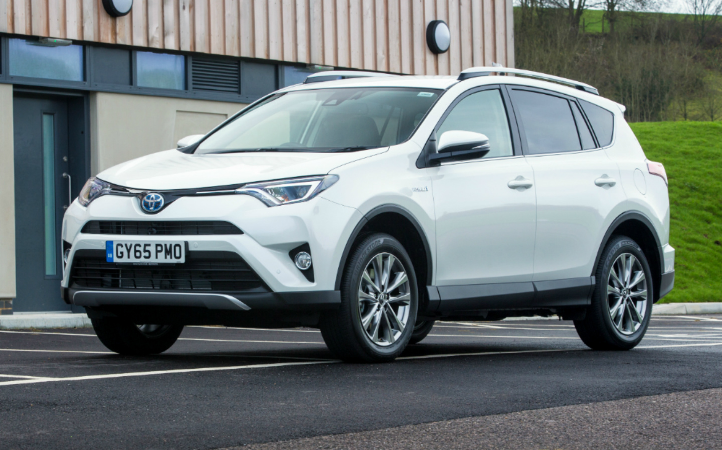 Top 10 Most Purchased Cars In Nigeria: Toyota Rav 4